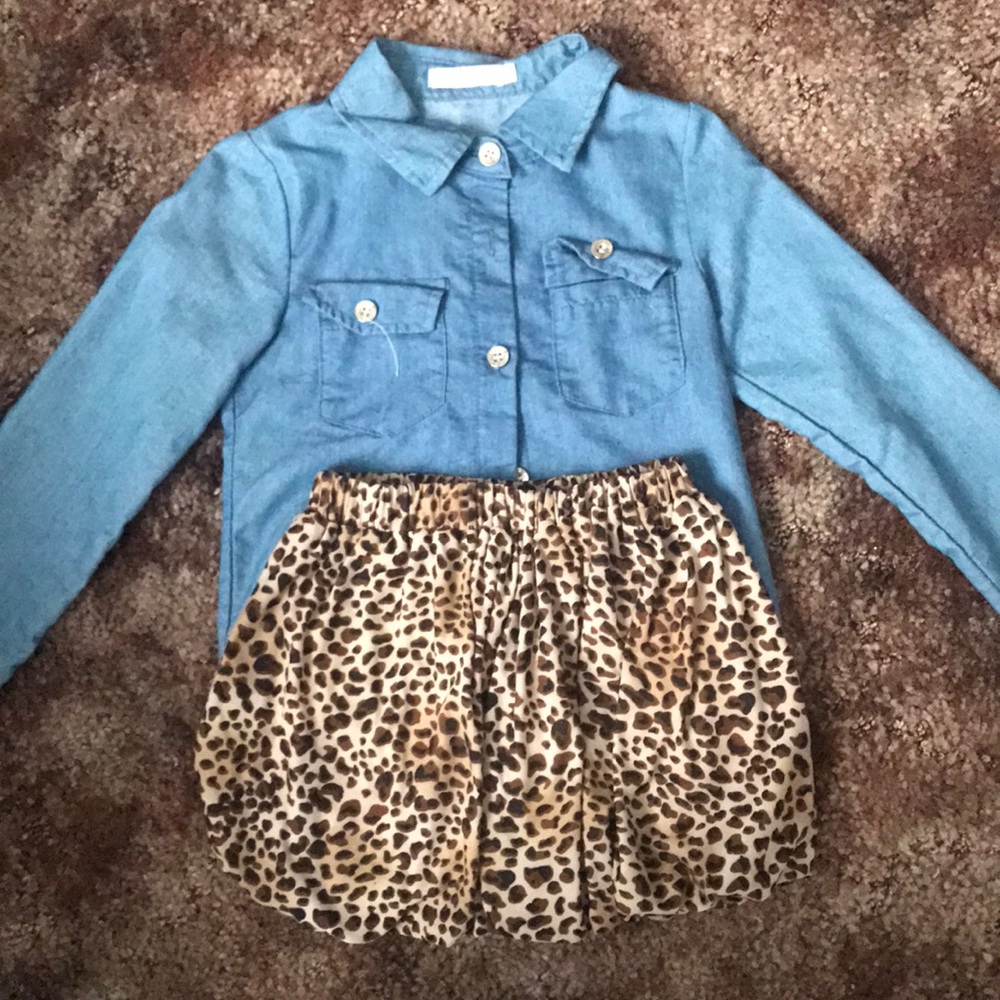 Girls skirt and shirt outfit